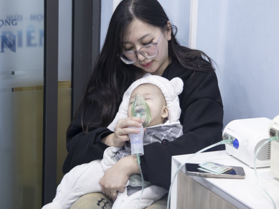 Chị Bích Ngọc - khách hàng tại Phòng Khám Tai Mũi Họng Bác Sĩ Hiệu Long Biên