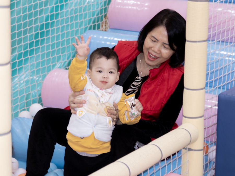 Bà Nguyễn Thị Minh - khách hàng tại Phòng Khám Tai Mũi Họng Bác Sĩ Hiệu Long Biên