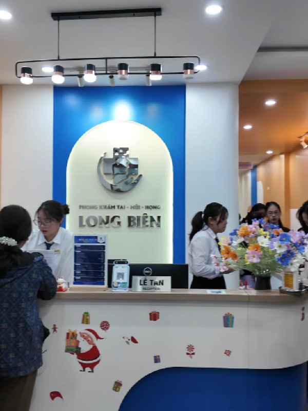 Không khí ngày đầu tuần tại phòng khám