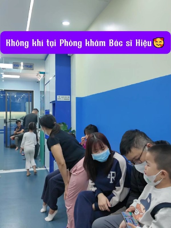 Một ngày ở phòng khám Bác sĩ Hiệu